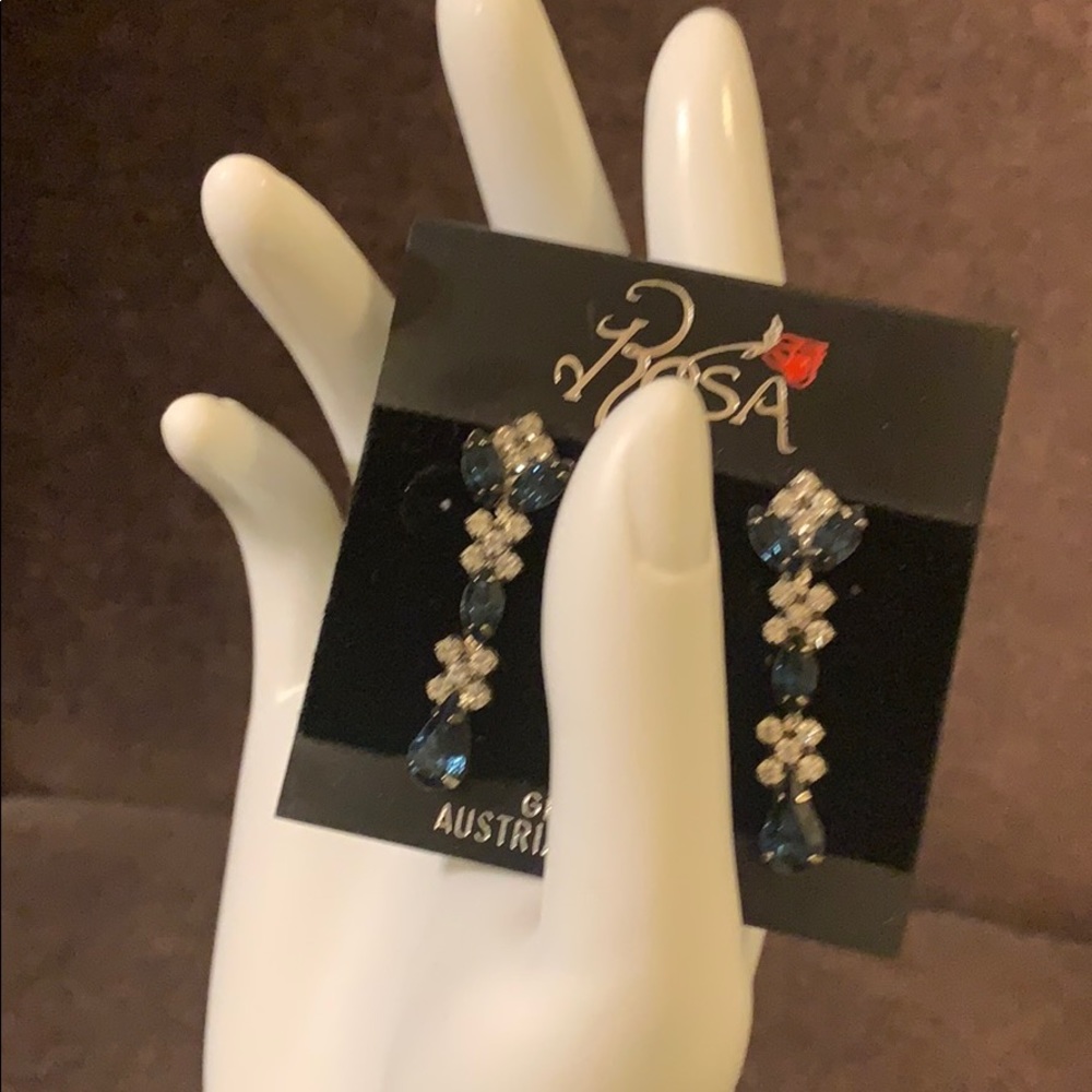 Earrings - Picture 3 of 4